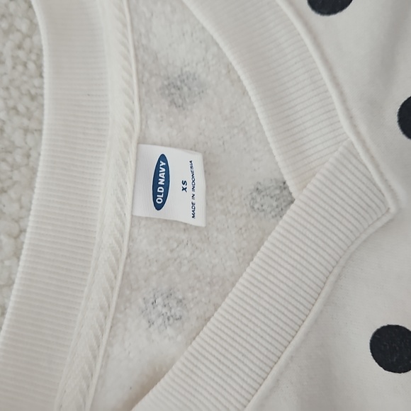 Old Navy Black and White Polka Dot Crewneck Sweatshirt - Picture 4 of 5